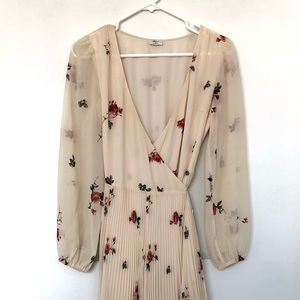 Wilfred wrap dress (from Aritzia)